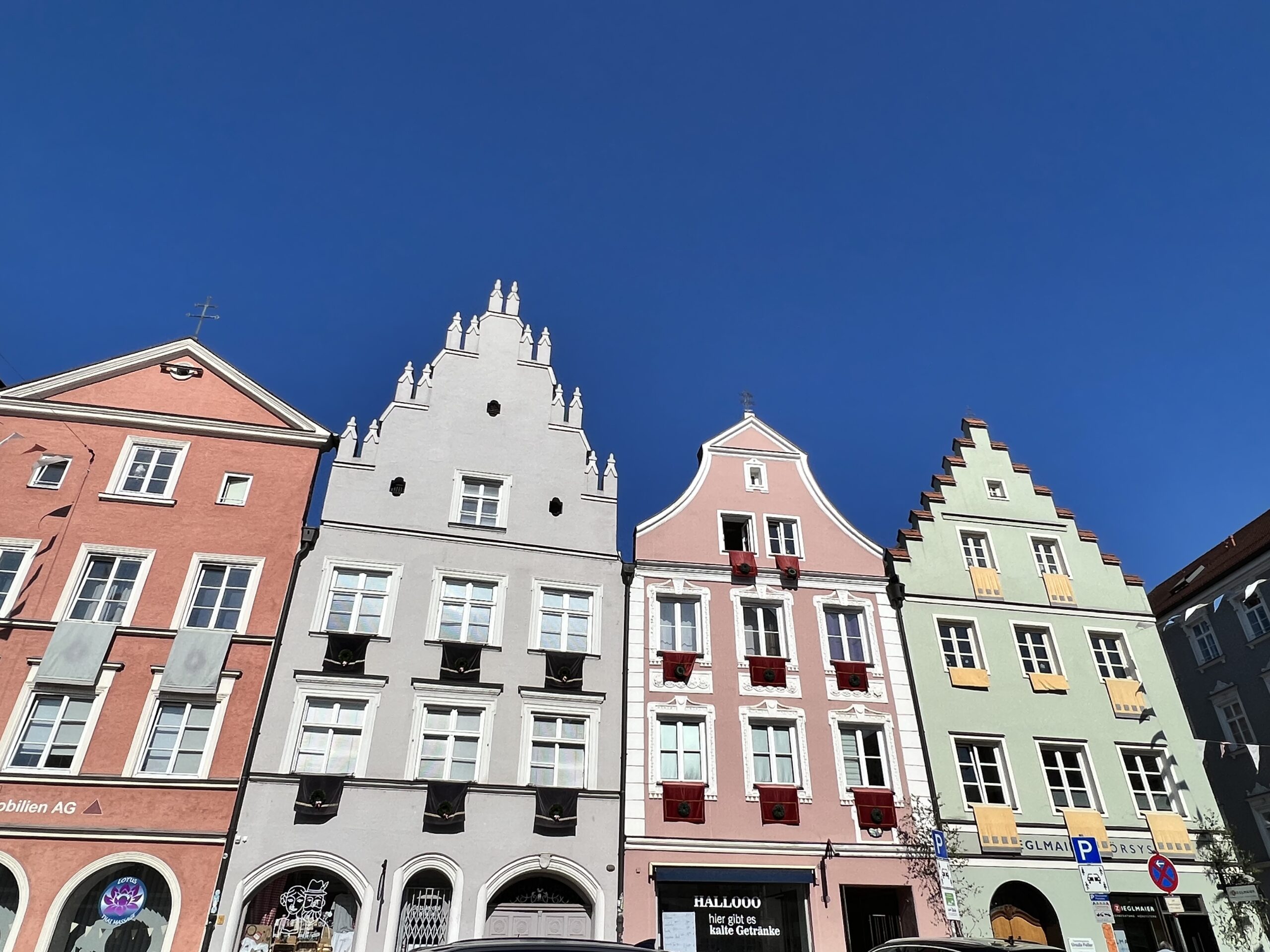 Häuserzeile in der Landshuter Neustadt. Foto: ®Stadt Landshut