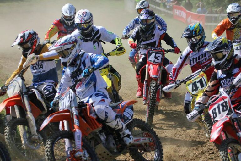 Motocross Essenbach. Foto: CMF