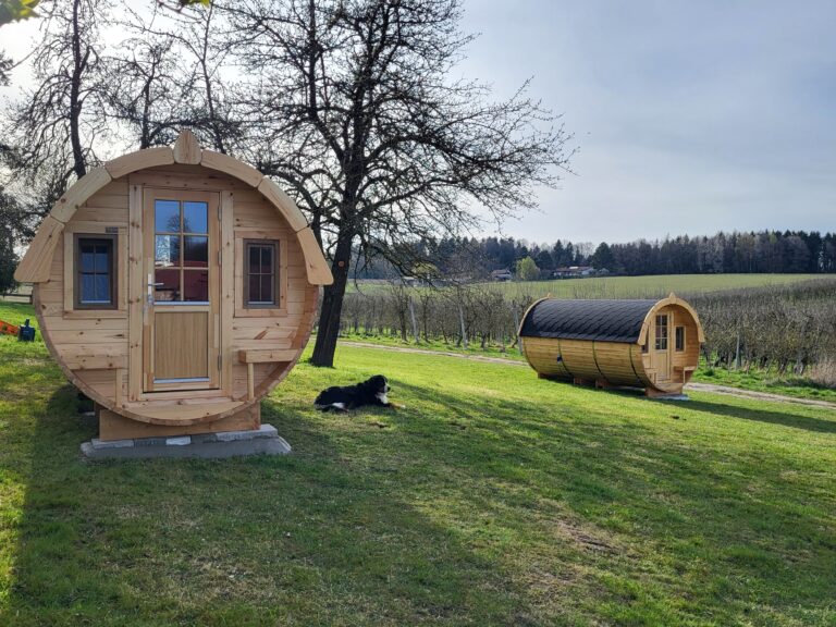 Schlaf Fass auf dem Winklhof. Foto: TVO Gerhard Illig