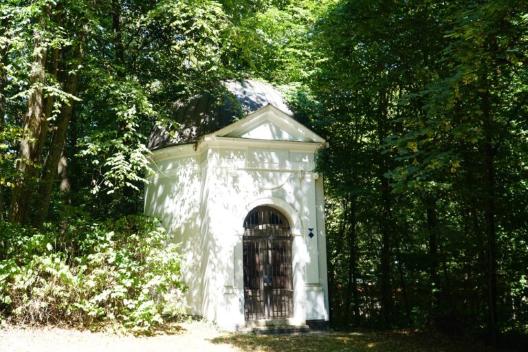 Freundschaftstempel im Herzoggarten. Foto: Stadt Landshut