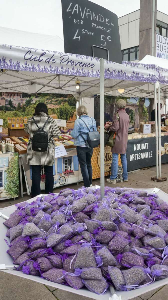 Französischer Markt am Ländtor, Quelle: Jérémie Limouzin